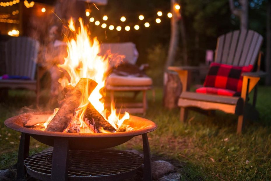 How To Light A Fire: Our Step-By-Step Guide | Advnture